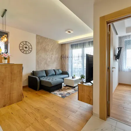 Dalija Apartament *