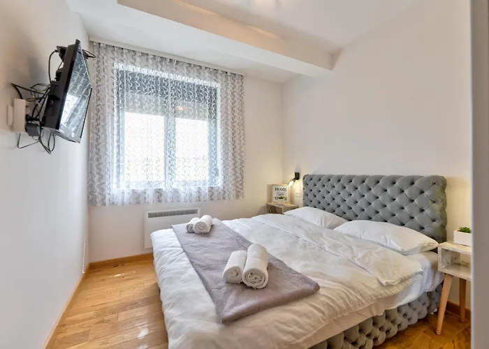 Dalija * زلاتيبور